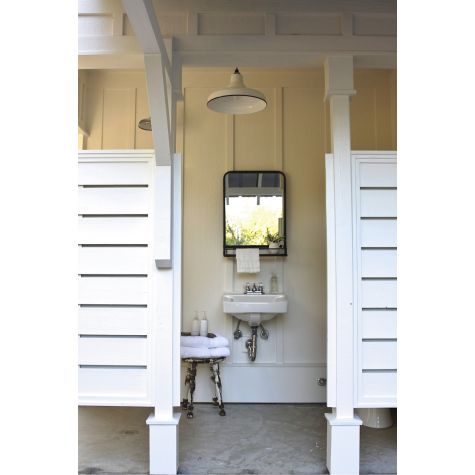 16" Union, 250-White, TBW-Black & White Chevron Cotton Twist Cord | Photo Courtesy of Homeowner