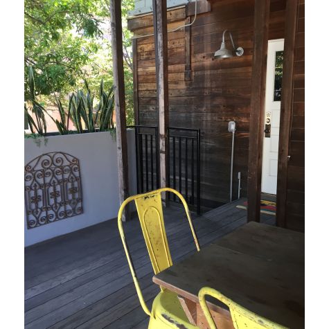 10" Avalon, 975-Galvanized, G11 Gooseneck | Photo Courtesy of Homeowner