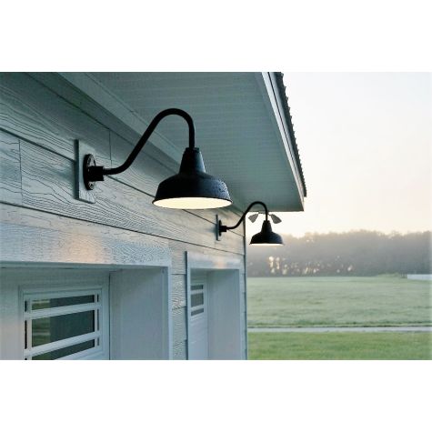 10" Avalon, 105-Textured Black, G26 Gooseneck Arm | Photo Courtesy of Homeowner