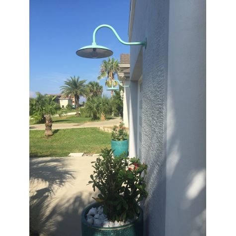 16” Sinclair, 355-Porcelain Jadite, G22 Gooseneck Arm | Photo Courtesy of Homeowner