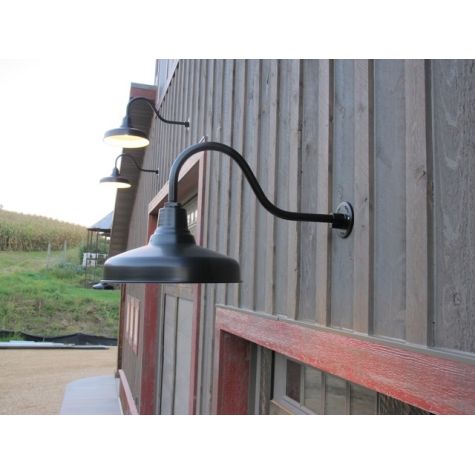 16” Union, 100-Black, G22 Gooseneck Arm  | Photo Courtesy of the Homeowner