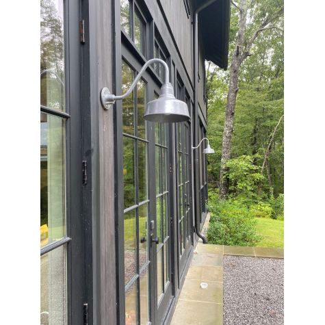 10” Esso, 975-Galvanized, G26 Gooseneck Arm | Photo Courtesy of Allison Spensley
