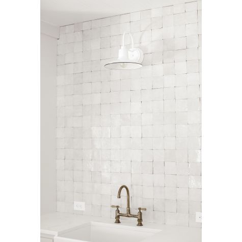 12” Dominion, 250-White | Photo Courtesy of Ashley Schoenith - Heirloomed Collection
