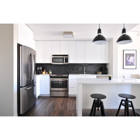 12” Wilcox Uplights, 100-Black, SBK-Standard Black Cord | Photo Courtesy of Homeowner
