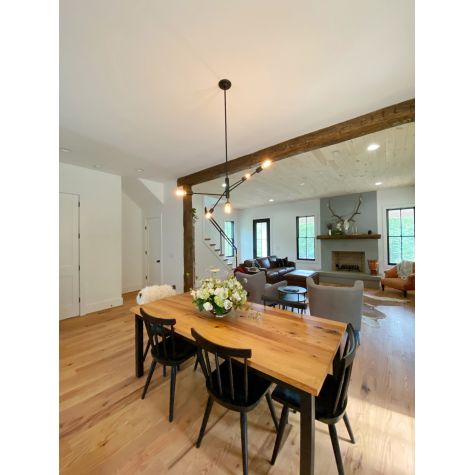Downtown Minimalist 5-Light Chandelier, 105-Textured Black, 36in Stem, 1910 Era 40W Edison Bulbs | Photo Courtesy of Stephanie Peyton (@springofmint)