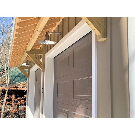 14” Seaside, 975-Galvanized, G17 Straight Arm | Photo Courtesy of Homeowner