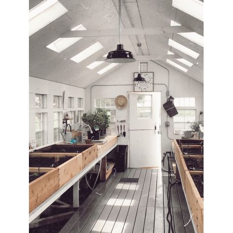 15" Bomber & 13" Bomber, 100-Black, 24" Stem, 975-Galvanized | Photo Courtesy of Homeowner