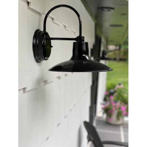 12" Dominion LED Sconce, 150-Porcelain Black, Flat Lens | Photo Courtesy of John Colaneri