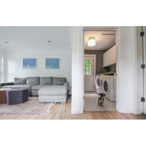 Kao Schoolhouse, Opaque Drum Shade, 370-Mint | Photo Courtesy of Elliott May