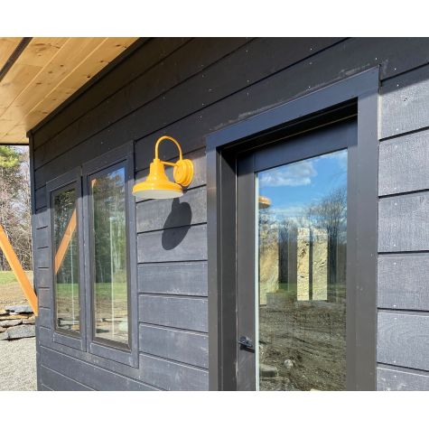12” Union Wall Sconce, 550-Yellow | Photo Courtesy of Homeowner