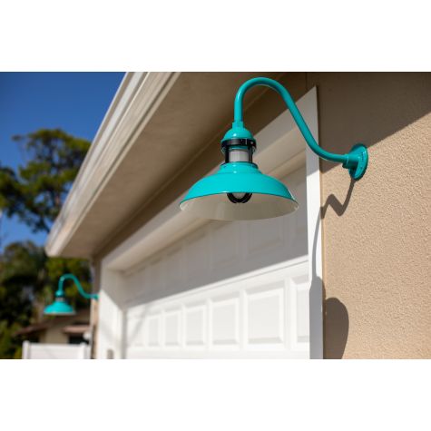16" Outback LED, 390-Teal, G22 Arm, CGG-Standard Guard, 100-Black FST-Frosted Glass | Photo Courtesy of Homeowner