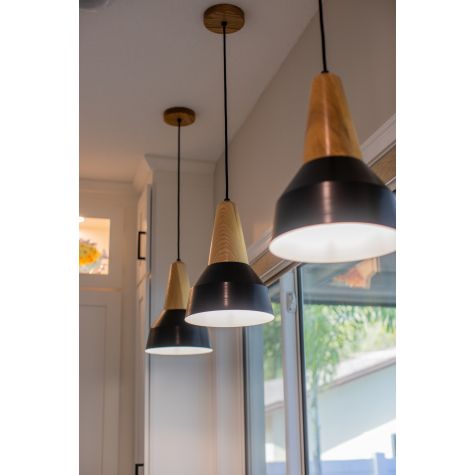 Brunson Wooden Top, 100-Black, Ash Wood Top | Photo Courtesy of Homeowner