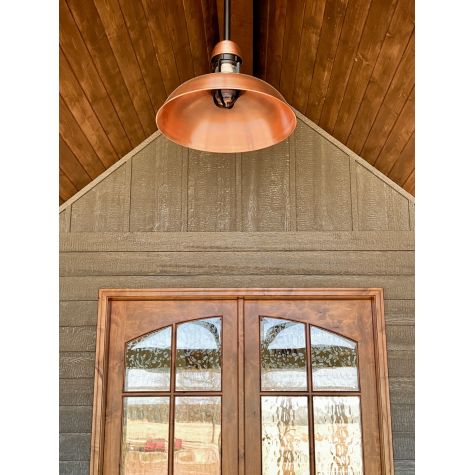 20" Outback, 995-Raw Copper, 36" stem, 106-Matte Black Cap Guard, 106-Matte Black, Ribbed Glass | Photo Courtesy of Homeowner