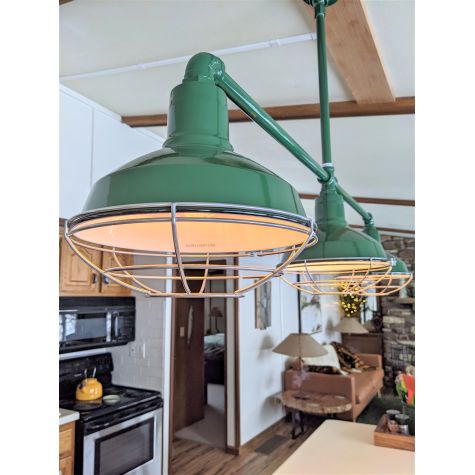 Dino 3-Light, 350-Vintage Green, HSC-Wire Cage, 975-Galvanized | Photo Courtesy of The Muskie Barn