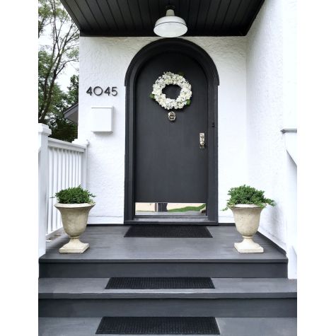 14" Avalon, 250-Porcelain White, Flush Mount | Photo Courtesy of Kelly Hurliman